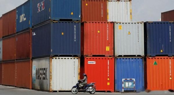 股票配资平台查询网 贸易数据公布: 中国对美出口下降34.5%! 中美贸易谈判在伦敦重启